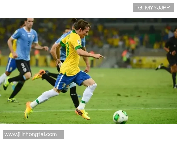 卡卡曾效力的足球队和他辉煌职业生涯的转折点分析